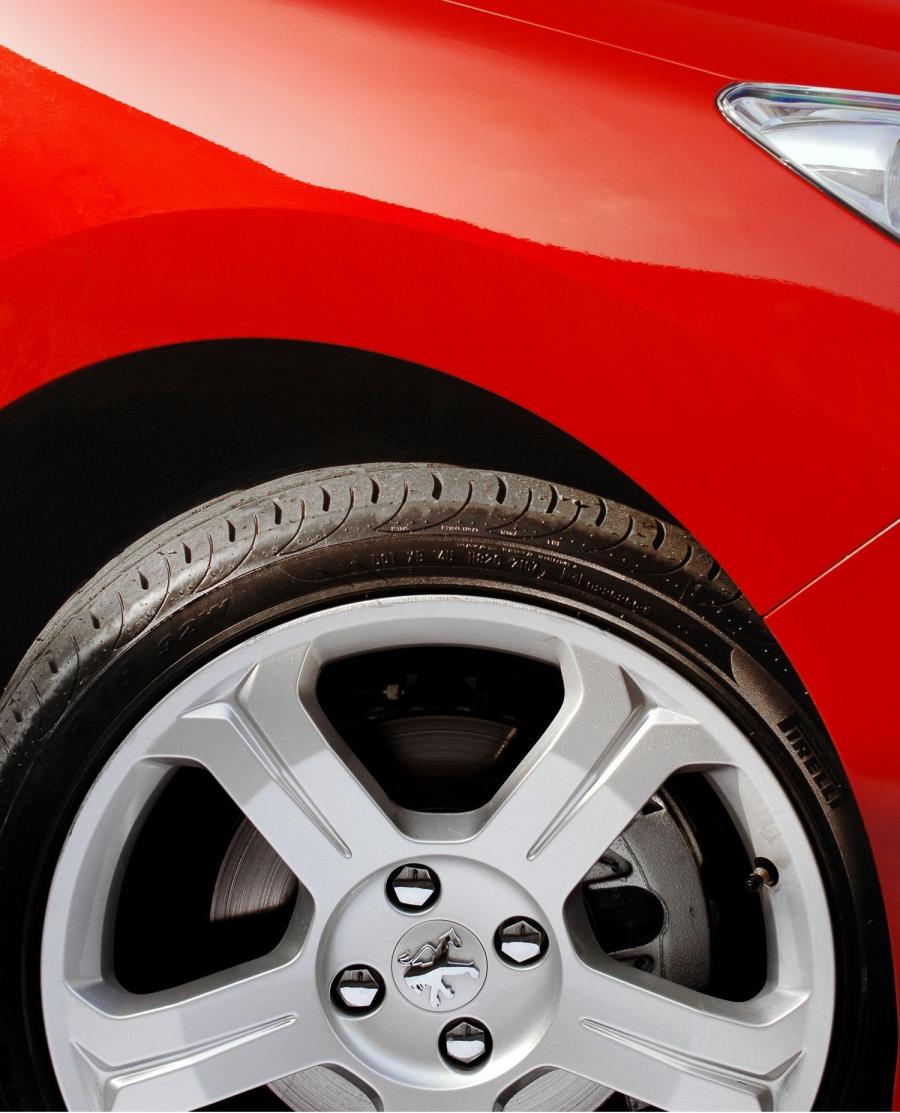  Peugeot 308 GT 2008 года  (фото 50 из 101)